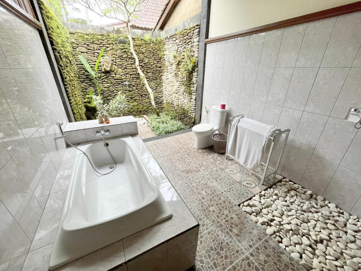 Intan Villa & Suite Ubud Екстер'єр фото